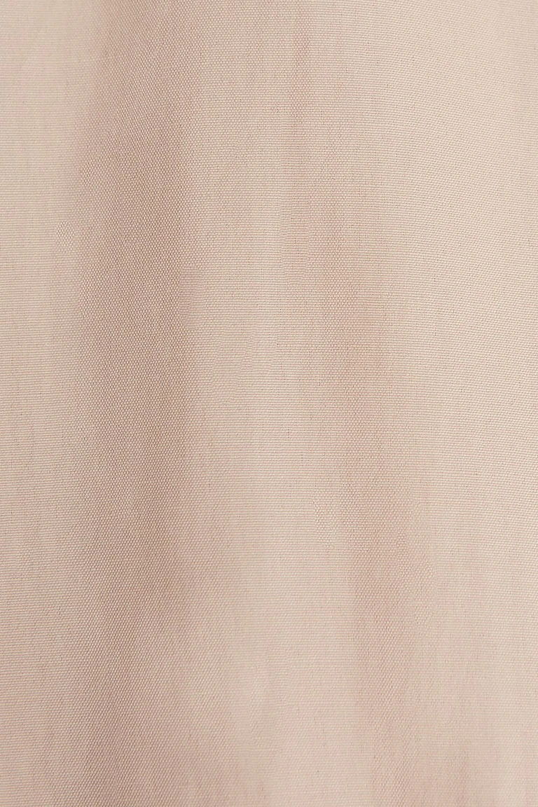 882977050