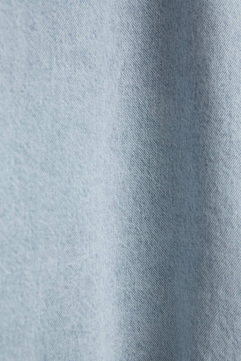 889615285