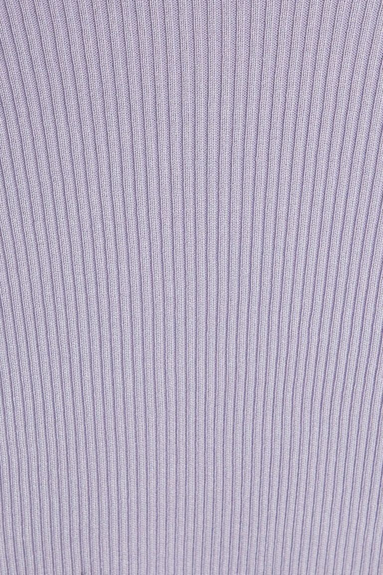 891364330