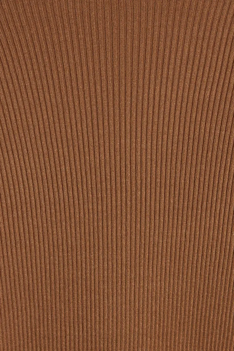 891367650