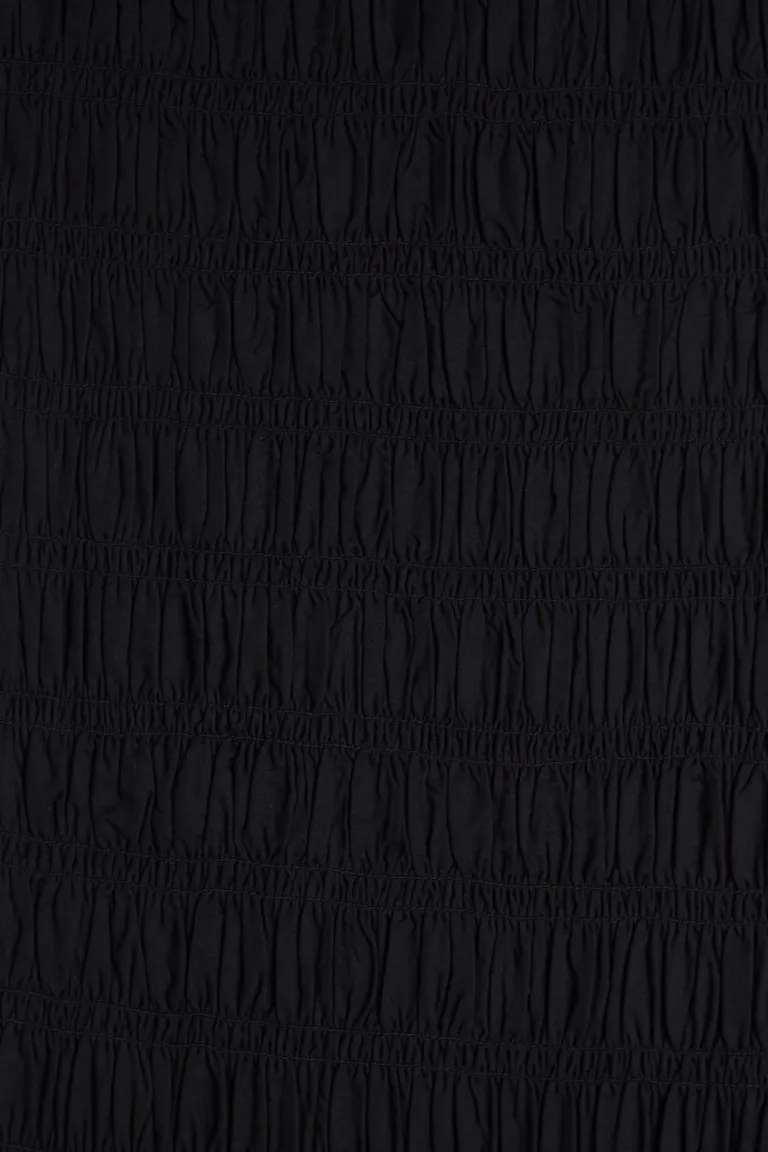 892419000