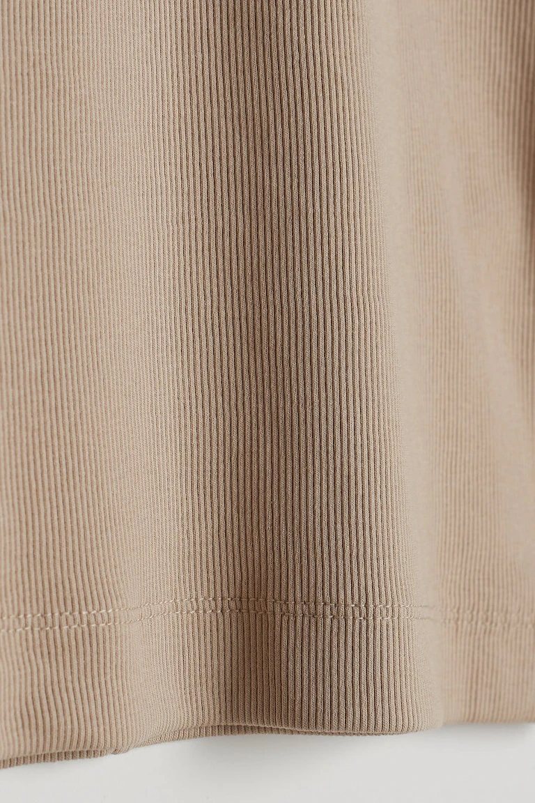 892607168